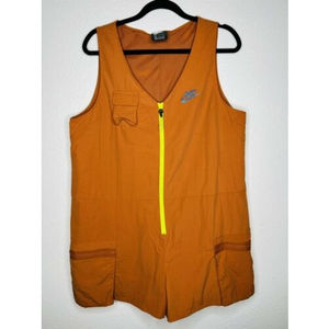 🚀 NIKE | Icon Clash Neon Zip Front Romper in Desert Orange - EUC | Size XL